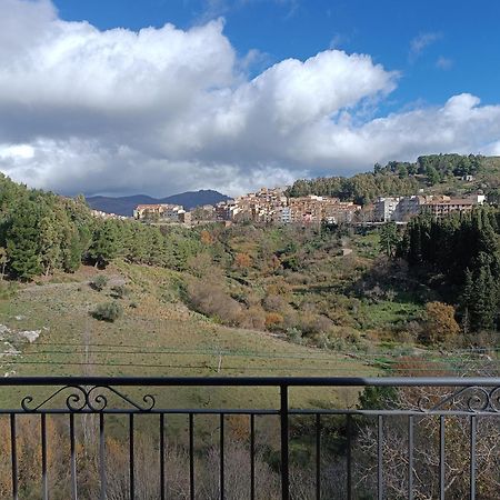 Casa Belvedere Isnello Eksteriør bilde